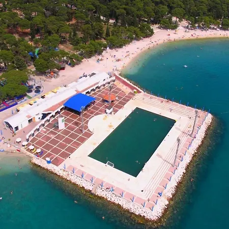 With Wifi Biograd Na Moru, Biograd - 13281 Guest house