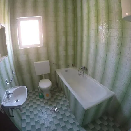 With Wifi Biograd Na Moru, Biograd - 13281 Guest house