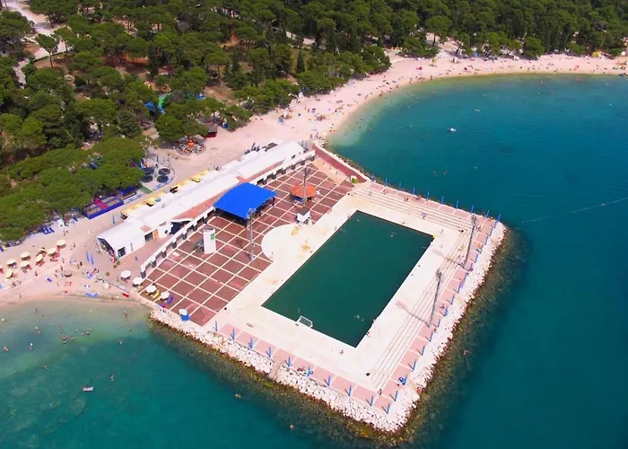 With Wifi Biograd Na Moru, Biograd - 13281 Guest house
